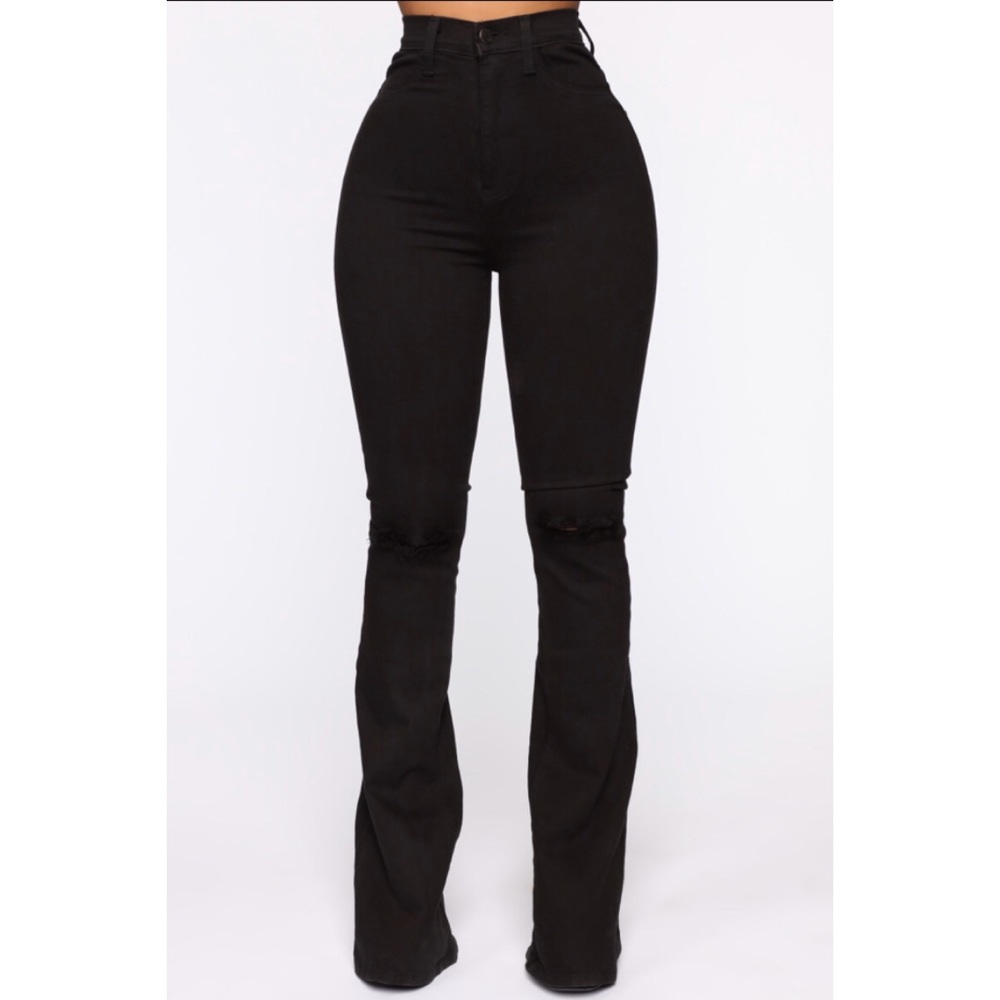 NWT FASHION NOVA HERE TO STAY BLACK FLARE JEANS